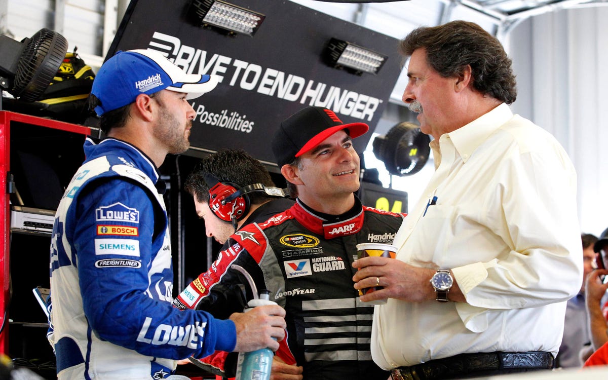 NASCAR promotes Mike Helton to vice chairman, adds Brent Dewar to Board ...