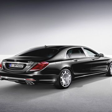The 2016 Mercedes-Maybach returned after a small hiatus at the Los Angeles Auto Show.