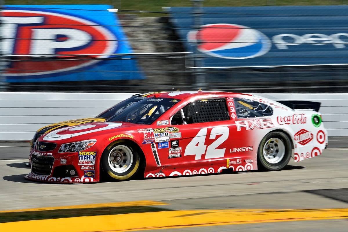 Kyle Larson cleared to return for Texas NASCAR race