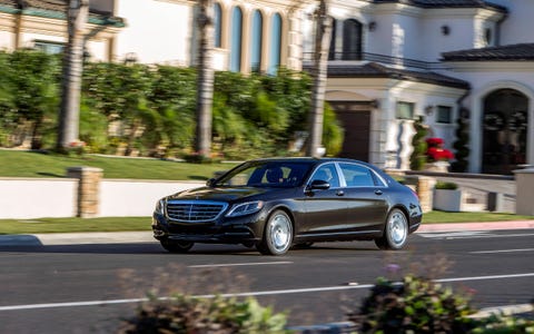 Overall the Mercedes-Maybach is 207 mm longer than the S-Class with long wheelbase.