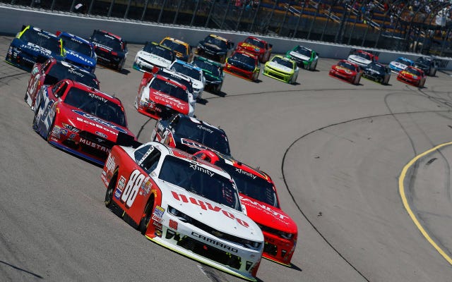 Iowa Speedway faces major hurdles to becoming NASCAR Sprint Cup Series ...