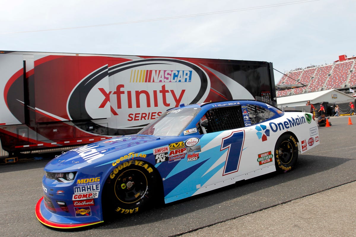 Elliott Sadler And Chevrolet Win Nascar Xfinity Race At Talladega