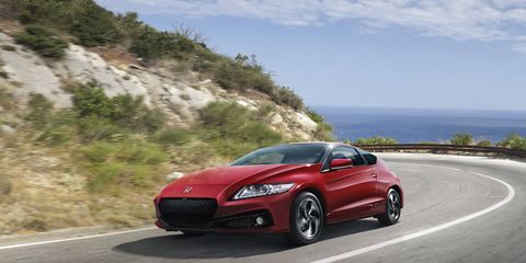 The refreshed 2016 Honda CR-Z calls on CRX styling cues, but enthusiasts have been slow to warm to the sporty hybrid.