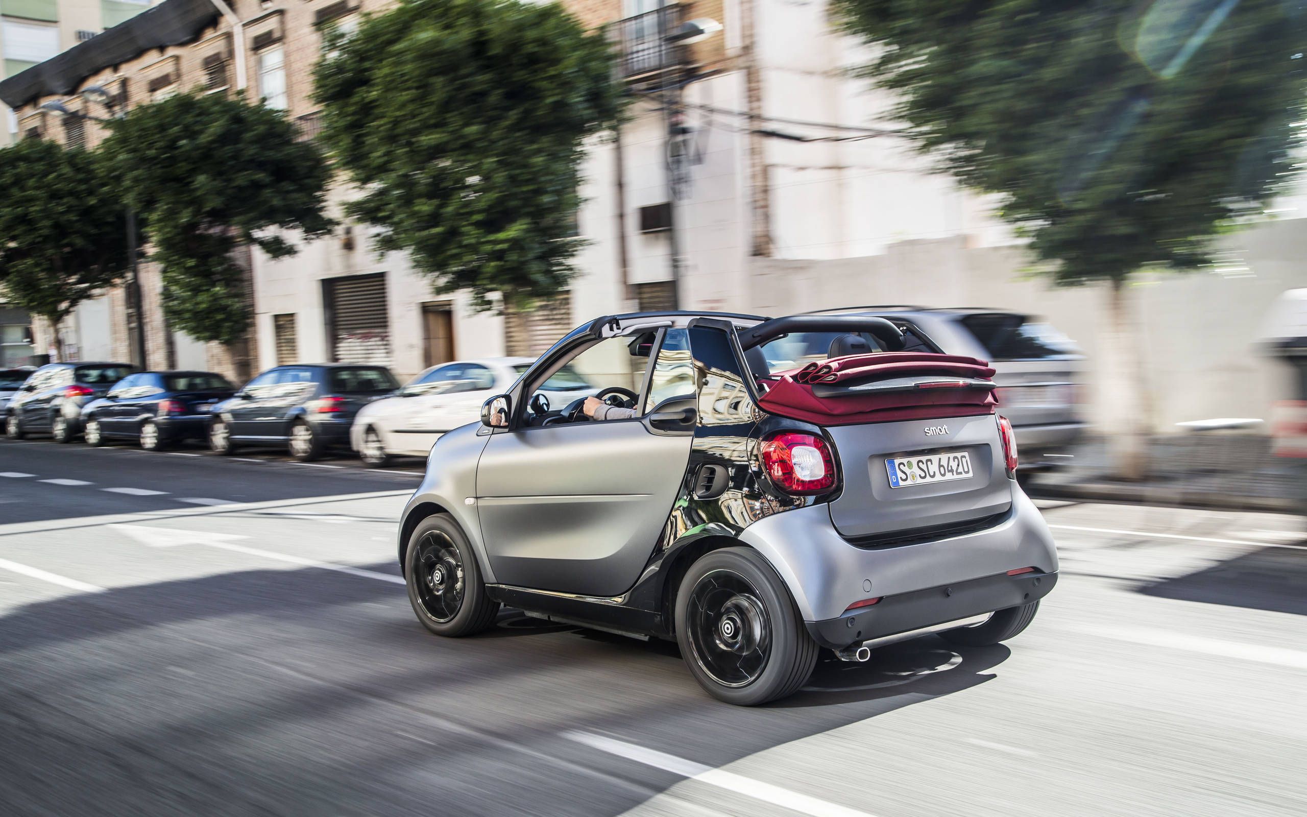 2017 Smart Fortwo Cabriolet U.S.-Spec First Drive – Review –  Car and Driver