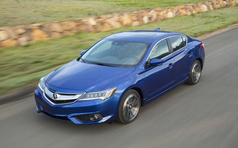 The 2016 Acura ILX is equipped with more features, more leading-edge technology and a major injection of Acura DNA.