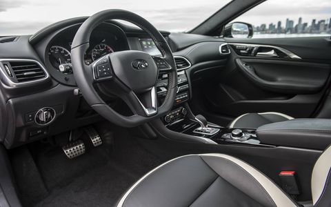 2018 Infiniti QX30 Luxury and Premium grades feature eight-way power adjustable front seats with four-way power-adjustable lumbar support. Heated front seats are standard on Luxury and Premium grades. The rear seat is a fold-flat, 60/40 split-folding design for added utility. A rear seat pass-through (ski hatch) is also available.