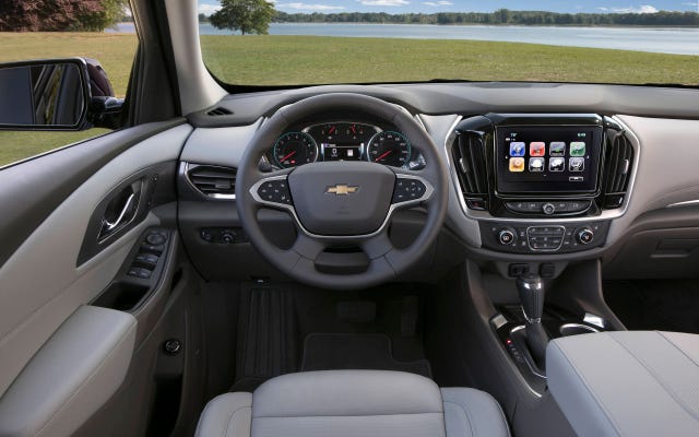 Gallery: 2018 Chevrolet Traverse Interior