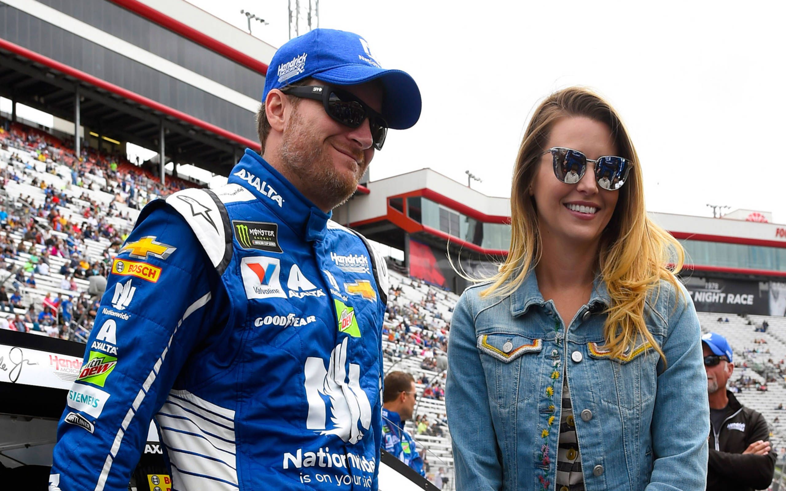 Dale Earnhardt Jr. announces retirement from NASCAR