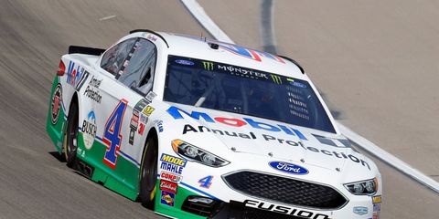 Kevin Harvick entered Las Vegas as the NASCAR Cup points leader.