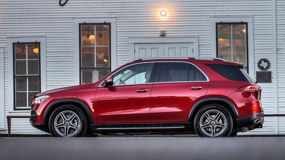 2020 Mercedes-Benz GLE first drive: It leans!