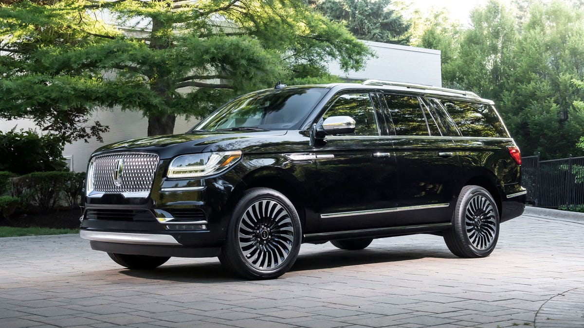 2018 Lincoln Navigator essentials: Cushy, quiet and loaded