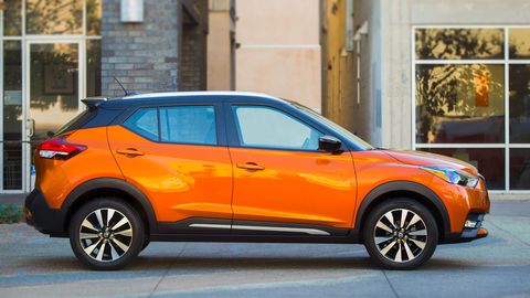 The 2018 Nissan Kicks comes with a 1.6-liter I4 and a continuously variable transmission.