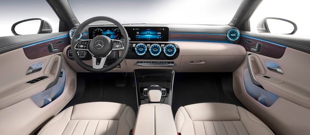 Gallery: 2019 Mercedes-Benz A-Class interior