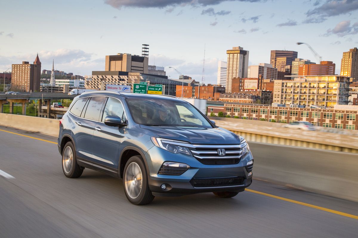 Honda pilot deals plug in hybrid