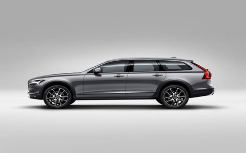 The T6 version of the 2017 Volvo V90 Cross Country has a turbo and supercharged four making 316 hp and 295 lb-ft of torque.