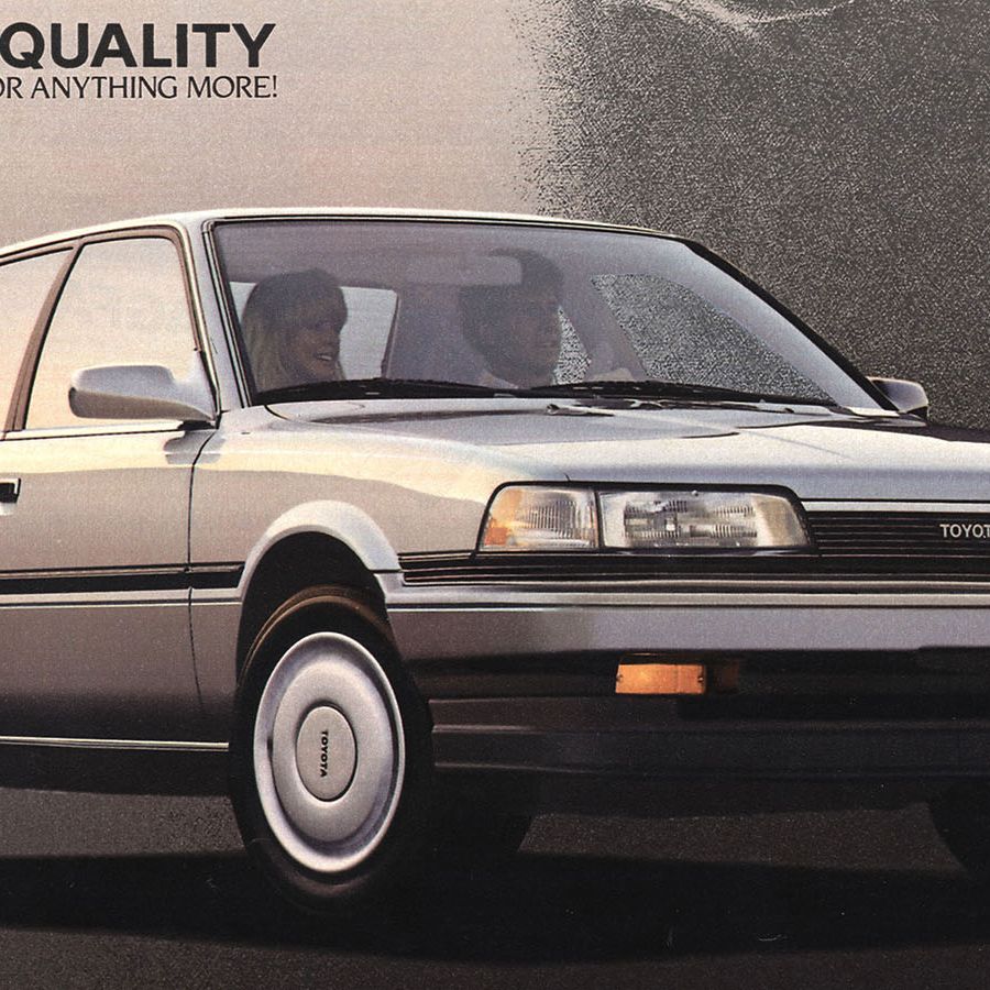 1989: Toyota Camry adds plushness
