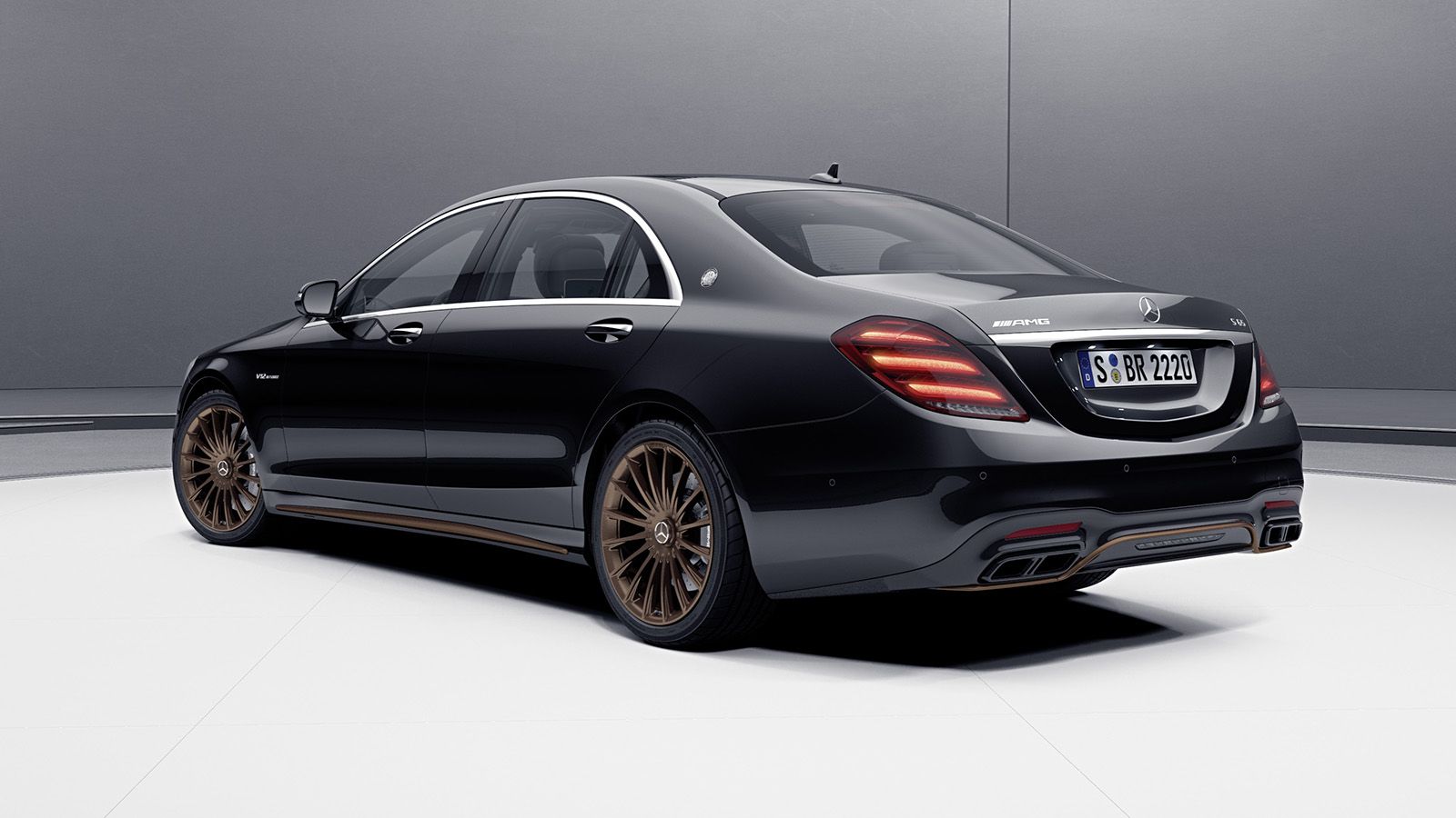 Mercedes Amg S65 Final Edition Throws The Option Book At The Flagship