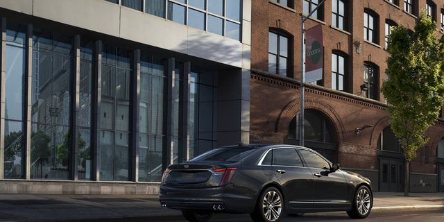 The 2019 Cadillac CT6 V-Sport will come with the company's new 4.2-liter twin-turbo V8.
