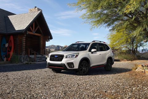 Subaru rolls out the 2019 Forester at the New York auto show with standard safety tech, new engine and even more cabin space.