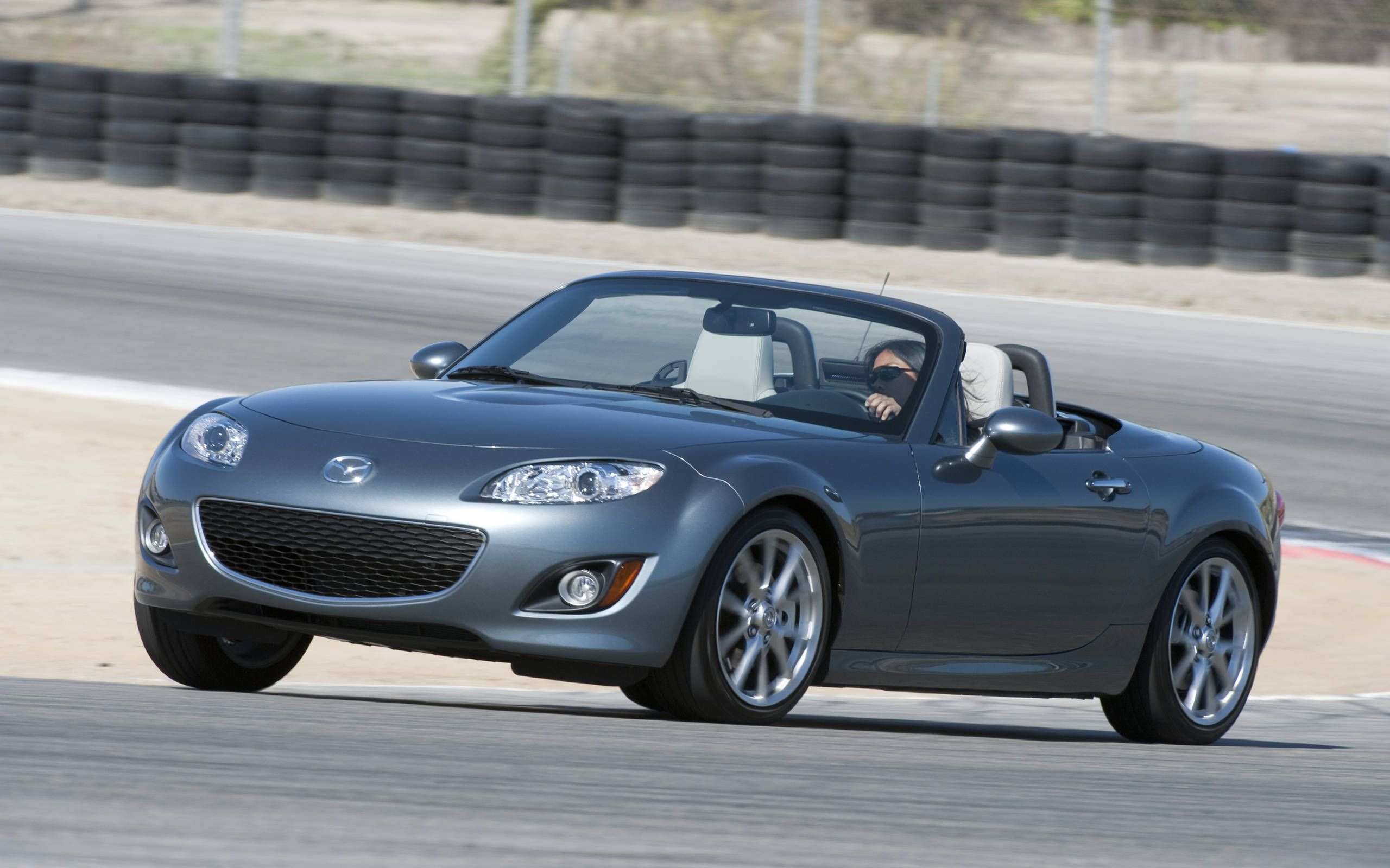 2014 Mazda MX-5 Miata Grand Touring PRHT review notes