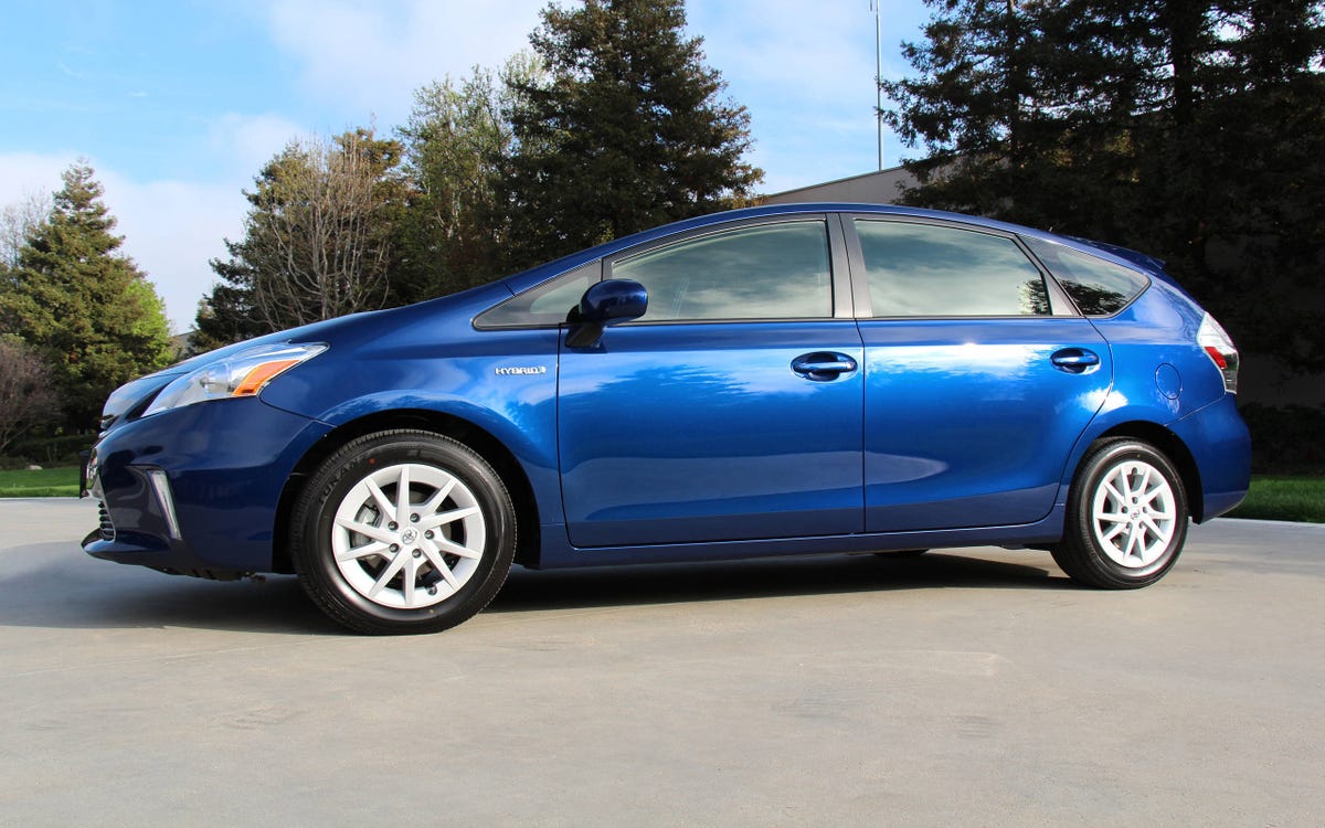 2014 Toyota Prius Five review notes