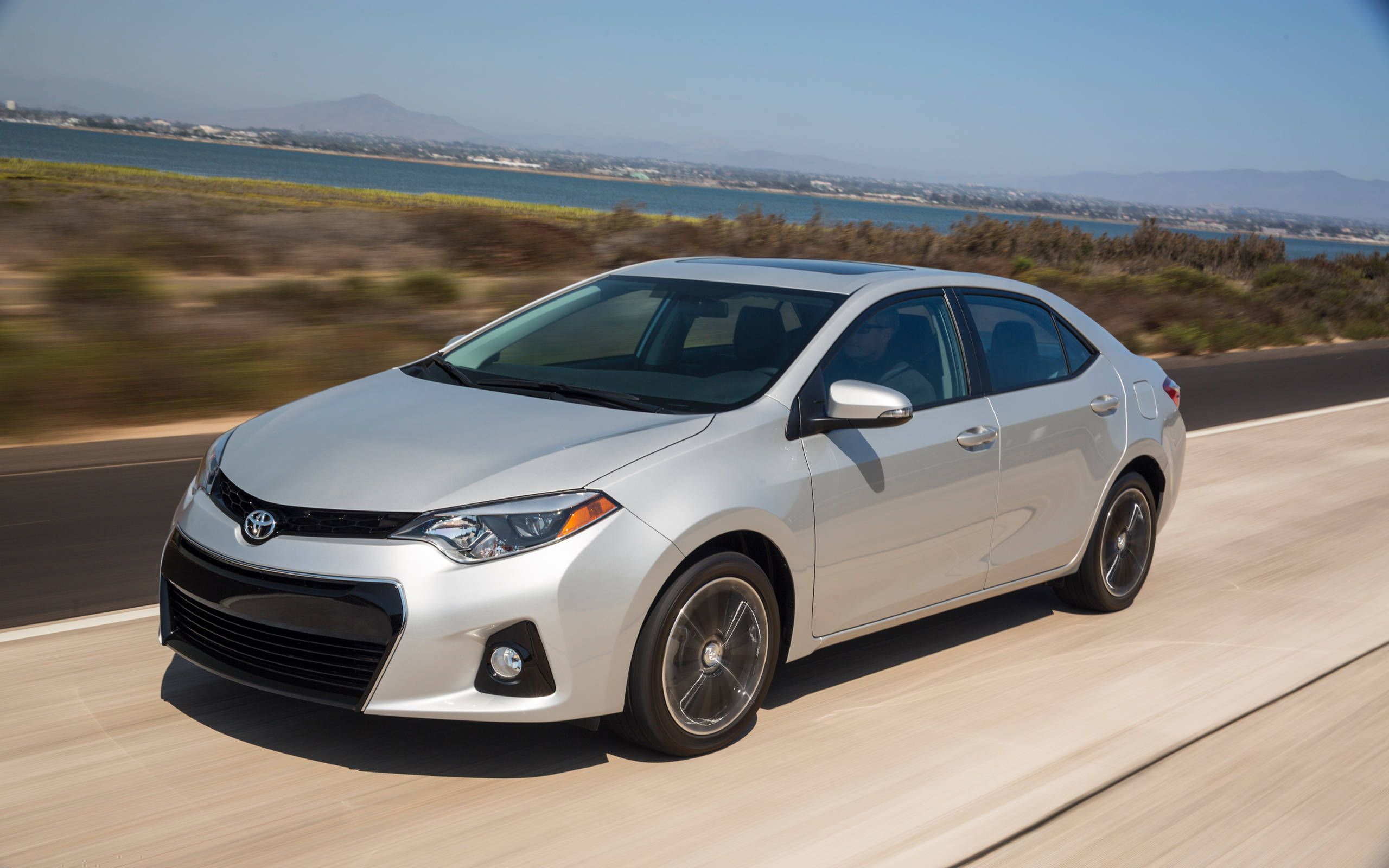2016 Toyota Corolla S Plus review A lid for every pot
