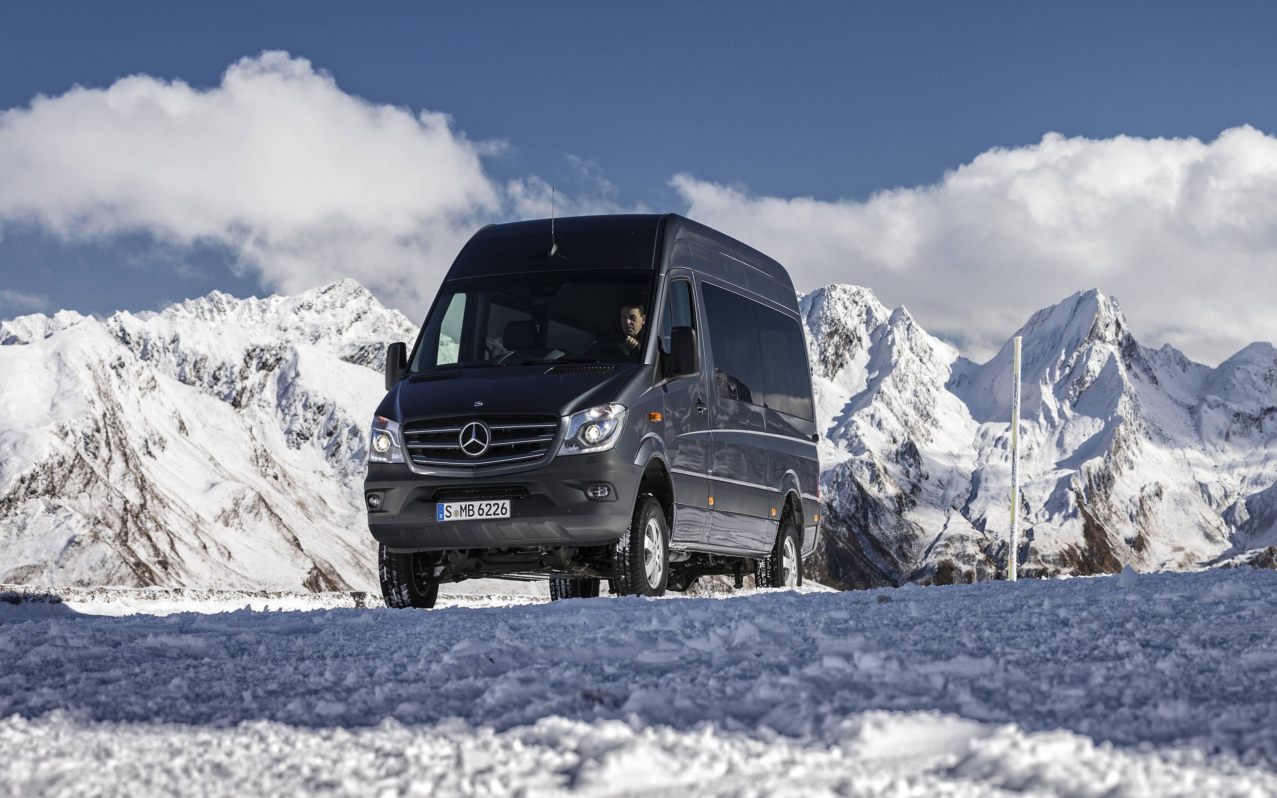 Mercedes Sprinter 4x4 Passenger