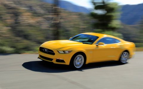 The Mustang’s EcoBoost engine uses direct injection, variable cam timing and turbocharging to deliver plenty of usable performance across a broad RPM range. A unique intake manifold and turbocharger housing enable it to deliver the performance Mustang drivers expect with 310 horsepower* and 320 lb.-ft. of torque.*