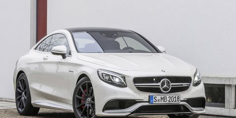 For the first time, the S63 AMG Coupe comes standard in the U.S. market with the AMG Performance 4MATIC all-wheel drive system.