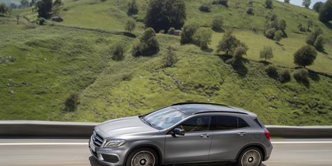 The 2015 GLA is the first Mercedes-Benz SUV to be available with the new- generation all-wheel drive system 4MATIC, with fully variable torque distribution.