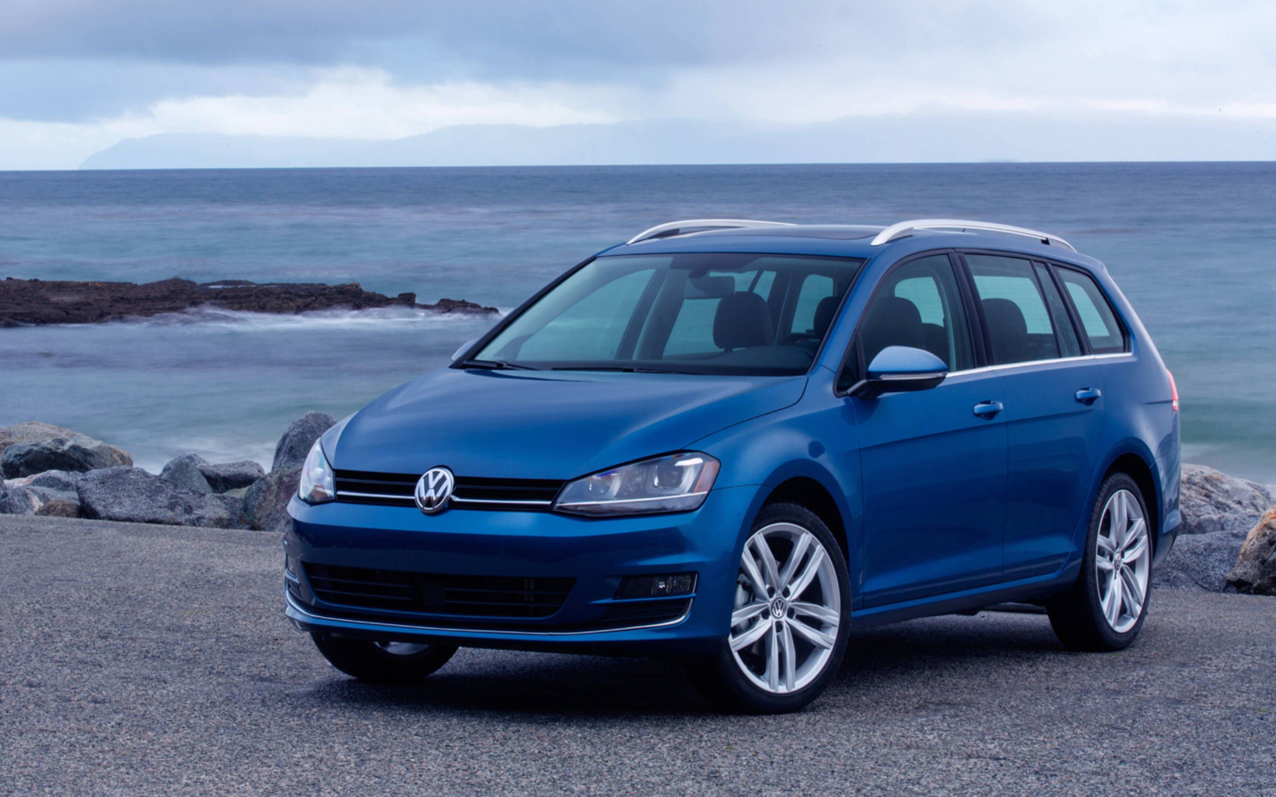 2015 Volkswagen Golf SportWagen TDI SEL review notes: the auto