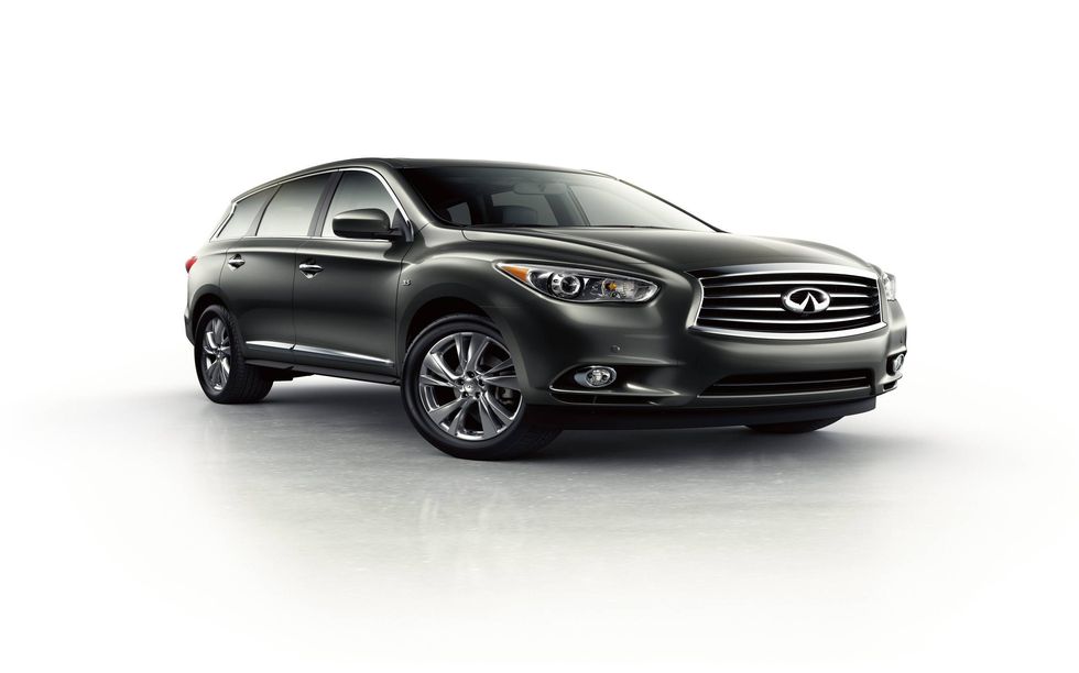 The Infiniti QX60 features a standard 3.5-liter DOHC V6 rated at 265 horsepower at 6,400 rpm and 248 lb-ft of torque at 4,400 rpm.