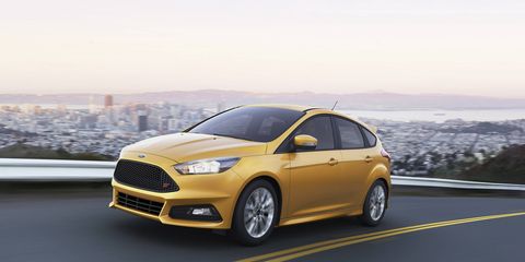 The new Focus ST features sportier and more aggressive styling than the previous generation, with a lower, wider stance; new dynamically sculpted hood; slimmer headlamps and rectangular fog lamps.