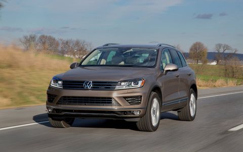 The 2016 VW Touareg VR6 gets 280 hp and 266 lb-ft of torque from its 3.6-liter V6.