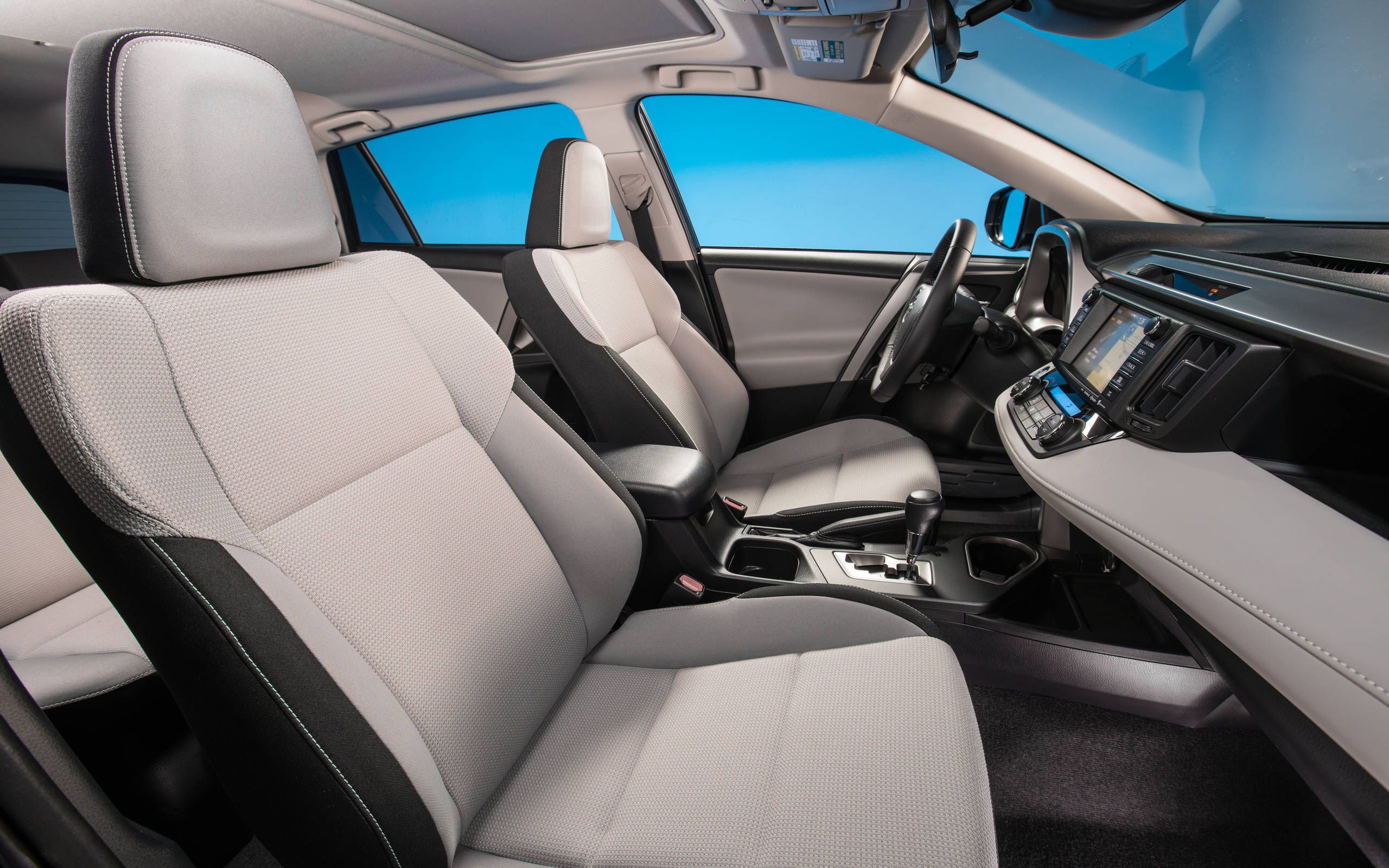 Gallery 2017 Toyota Rav4 Hybrid Interior