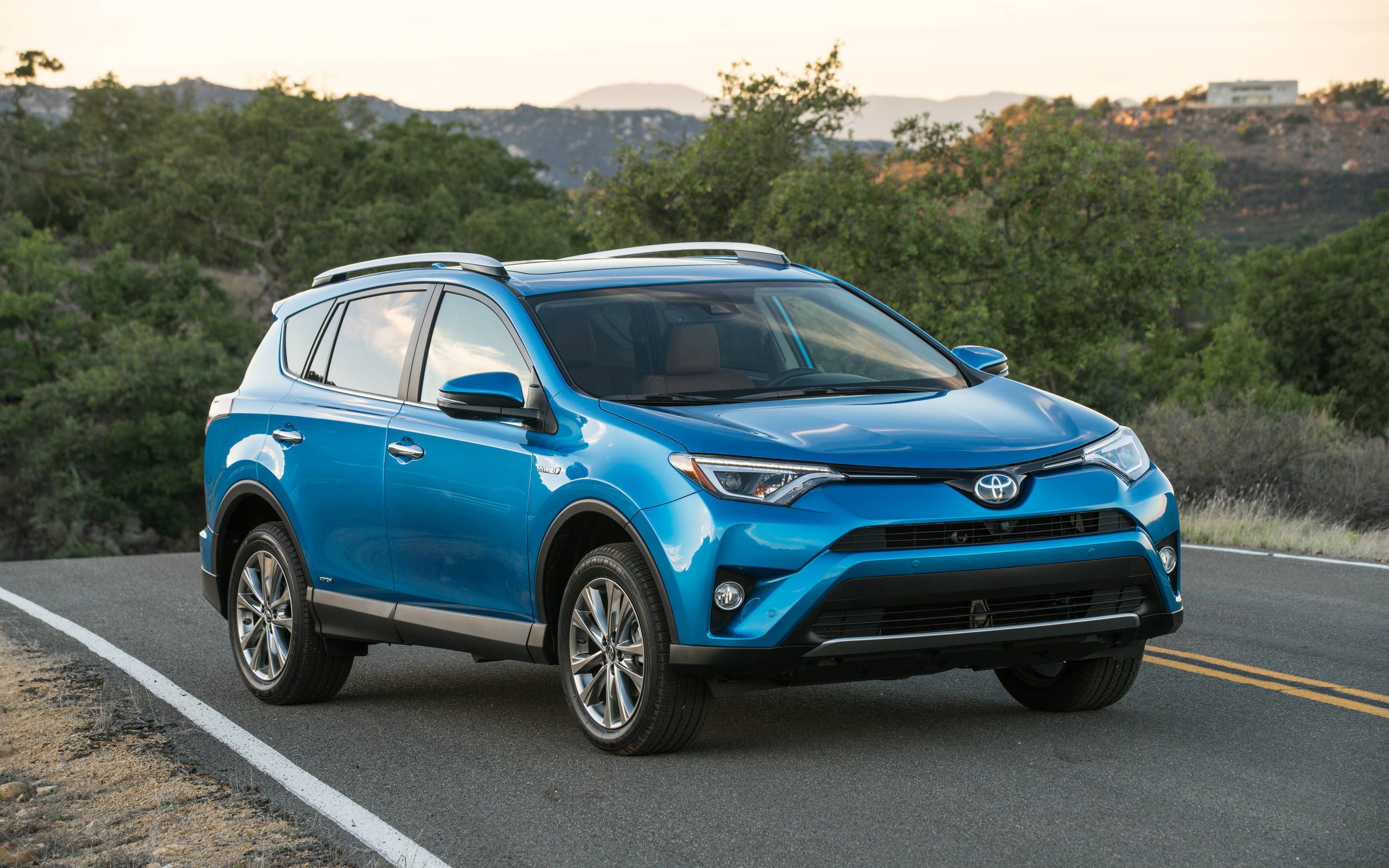 Toyota rav4 deals hybrid electric