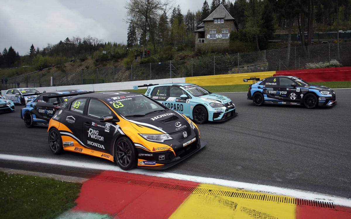 Touring Car Racing - TCR