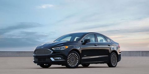 The new 2017 Fusion Energi can travel an EPA-estimated 610 miles on a full tank of gas and full battery charge, the highest combined range of any plug-in hybrid on the market in America.