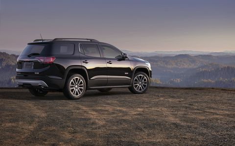 The 2017 GMC Acadia sports a new platform and a substantial weight loss.