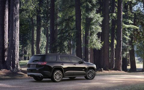 The 2017 GMC Acadia sports a new platform and a substantial weight loss.