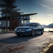 The 2018 Lincoln Continental comes with a choice of three engines making either 305 hp, 335 hp or 400 hp.
