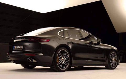 Leaked images of the new 2017 Porsche Panamera.
