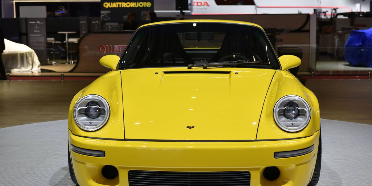 This is the first RUF sports car to be based on a chassis completely of the firm’s own design with a body that pays tribute to the 1987 CTR “Yellow Bird.”