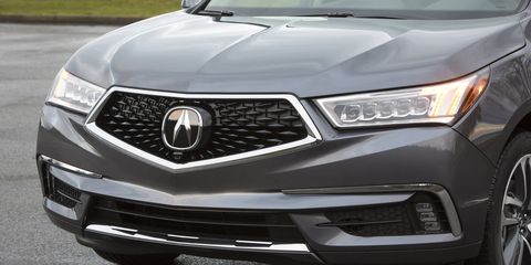 The new front end is very stylish, some might say busy, with jewel eye-style headlights and fog lights, a huge Acura logo and a grille that brings your eyes right to it. We’d say the last model was restrained in front, this one is anything but.