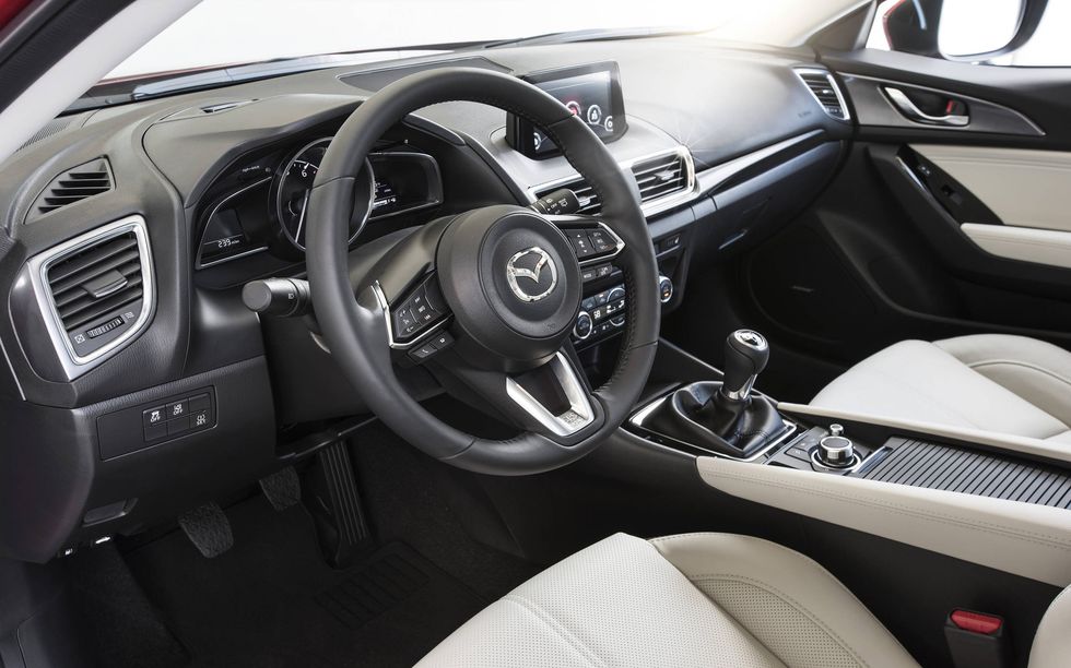 Revisión del Mazda 3 Grand Touring 2017: nuestra escotilla favorita