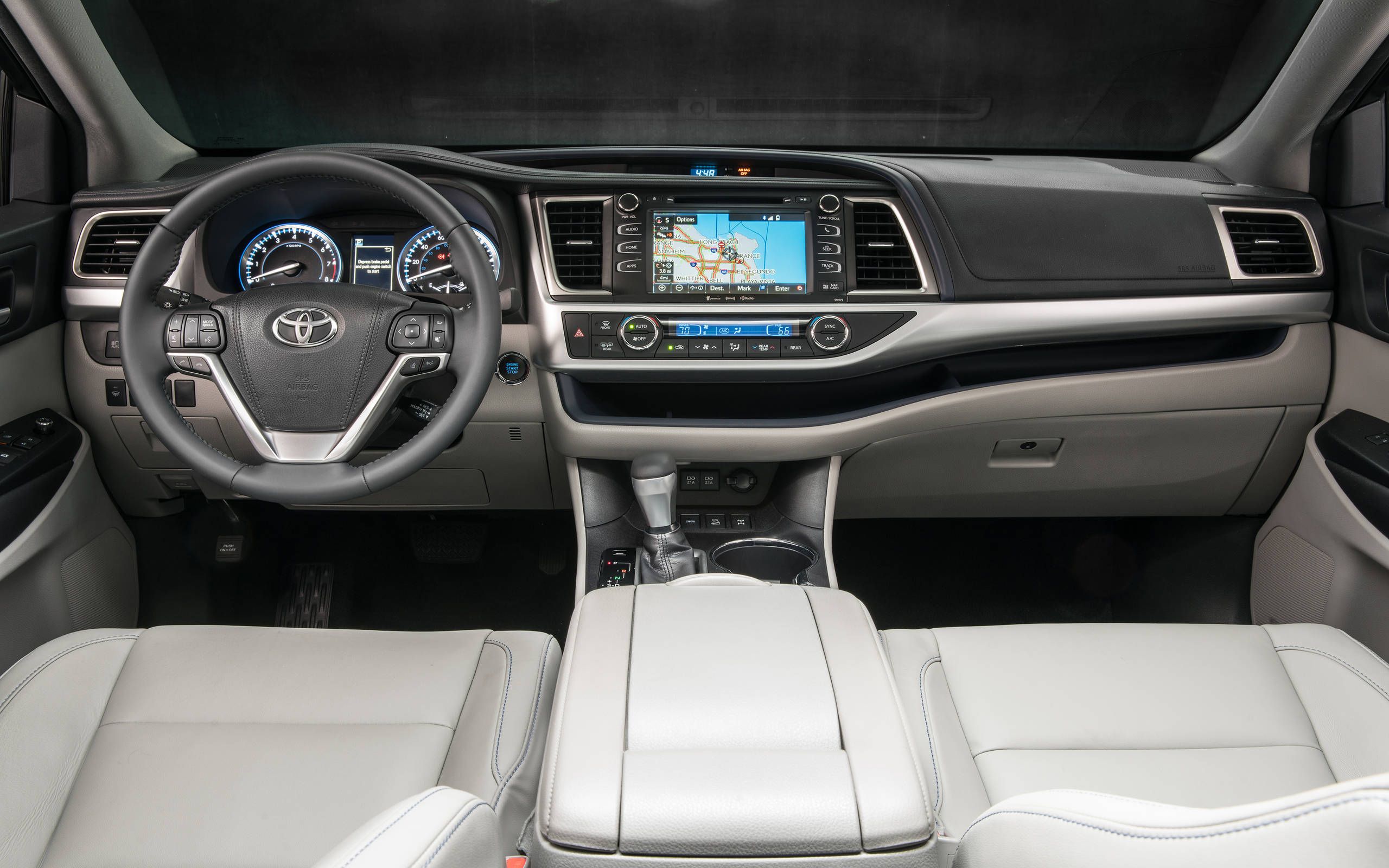 2022 Toyota Highlander Xle Interior