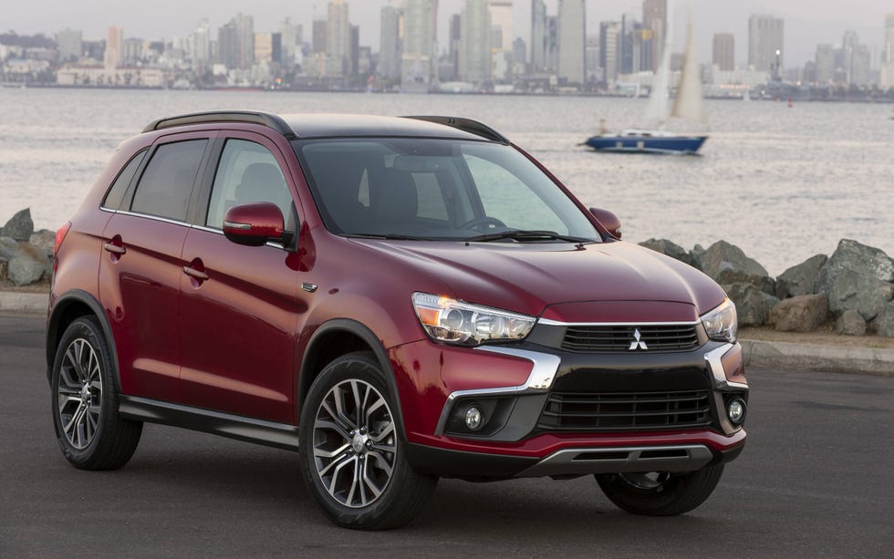 Gallery: 2017 Mitsubishi Outlander Sport