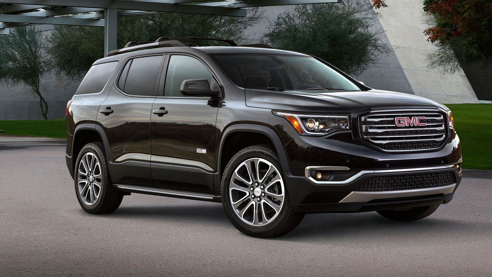 2018 GMC Acadia Review, Pricing, and Specs