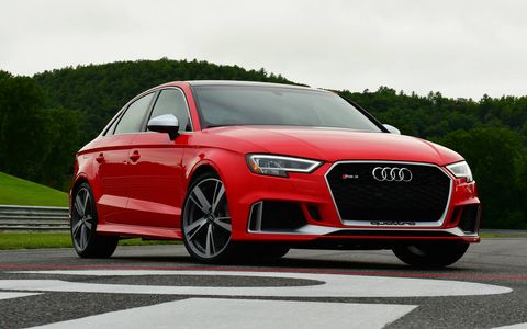 The RS 3 features a more aggressive and sport focused exterior design including wider front fenders, Matte Alu-optic exterior styling package including matte Alu-optic exterior mirror housings, front blade, rear diffusor and Singleframe grille surround with quattro script.