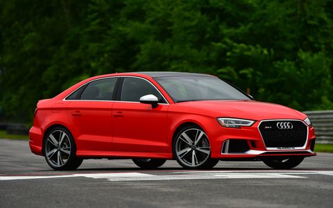 The RS 3 features a more aggressive and sport focused exterior design including wider front fenders, Matte Alu-optic exterior styling package including matte Alu-optic exterior mirror housings, front blade, rear diffusor and Singleframe grille surround with quattro script.